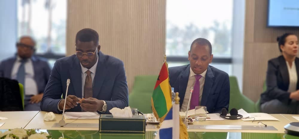 <p>
	TC assina Declara&ccedil;&atilde;o de Rabat sobre a cria&ccedil;&atilde;o e constitui&ccedil;&atilde;o de Organiza&ccedil;&atilde;o das Institui&ccedil;&otilde;es Superiores de Controlo de Finan&ccedil;as P&uacute;blicas com Fun&ccedil;&otilde;es Jurisdicionais (JURISAI)</p>
