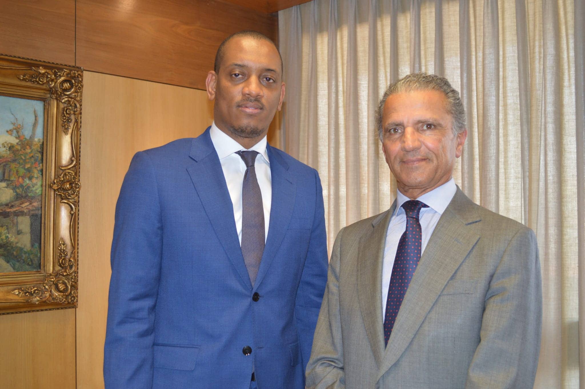 <p>
	TCGB EM A&Ccedil;&Atilde;O!</p>
<p>
	Encontro entre Presidentes dos Tribunais de Contas da Guin&eacute;-Bissau e de Portugal</p>
