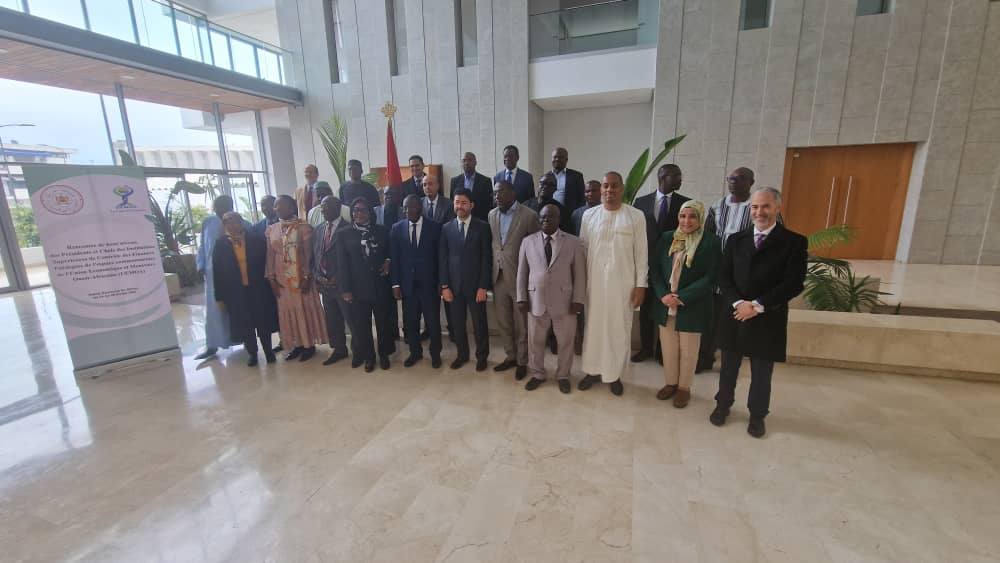 <div>
	ENCONTRO ENTRE PRESIDENTES DOS TRIBUNAIS DE CONTAS DE PA&Iacute;SES DA UEMOA COM A PRESIDENTE DO TRIBUNAL DE CONTAS DE MARROCOS</div>
<div>
	&nbsp;</div>
