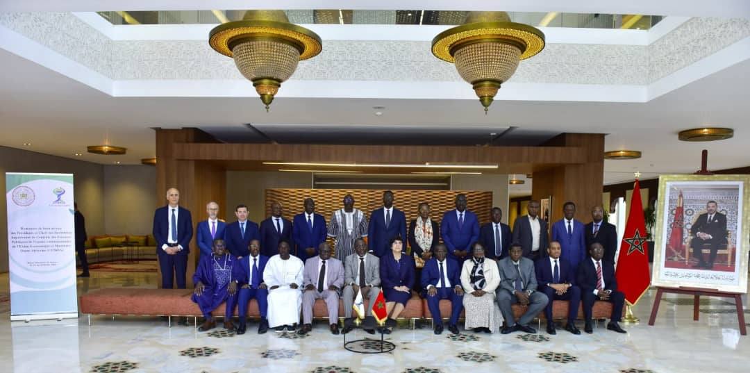 <div>
	ENCONTRO ENTRE PRESIDENTES DOS TRIBUNAIS DE CONTAS DE PA&Iacute;SES DA UEMOA COM A PRESIDENTE DO TRIBUNAL DE CONTAS DE MARROCOS</div>
<div>
	&nbsp;</div>
